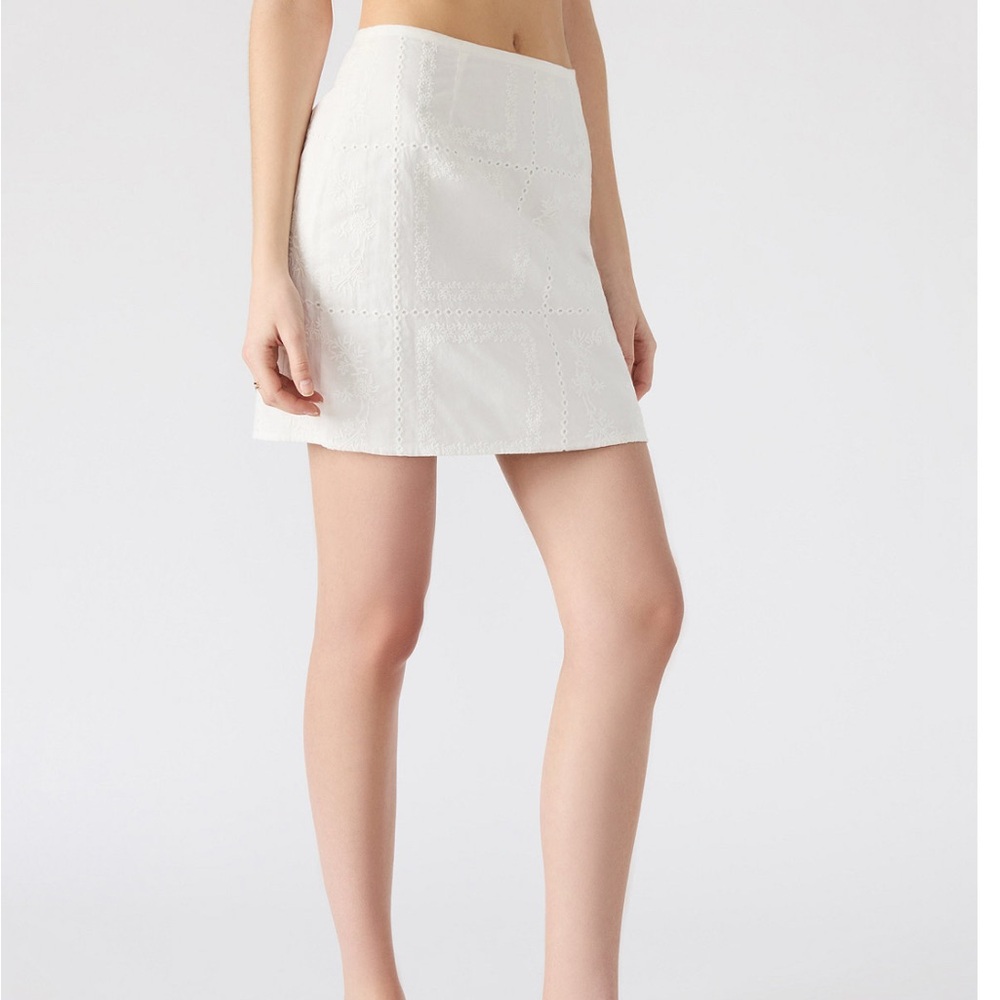 White Mini Skirt (NWT)